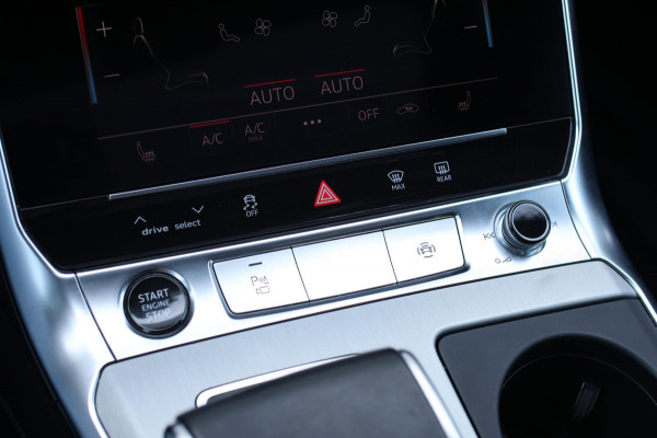 Audi A6 Avant 55 TFSI e Quattro S-Line *Pano*RS-Stoelen*B&O*Trekhaak*Camera*