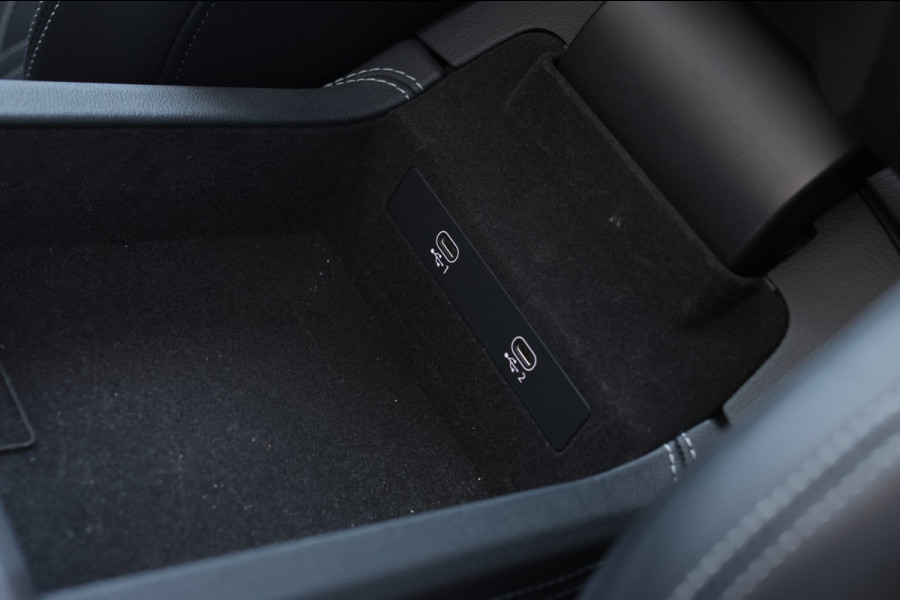 Audi A6 Avant 55 TFSI e Quattro S-Line *Pano*RS-Stoelen*B&O*Trekhaak*Camera*