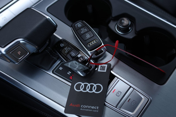 Audi A6 Avant 55 TFSI e Quattro S-Line *Pano*RS-Stoelen*B&O*Trekhaak*Camera*