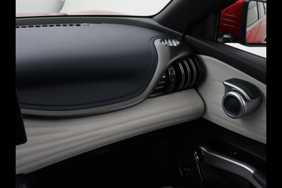 BYD ATTO 3 Comfort 60 kWh | Panoramadak | Warmtepomp | Leder | Stoelverwarming | 360 Camera | Carplay | Adaptive cruise