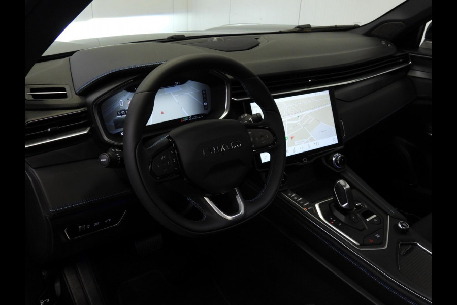 Lynk & Co 01 1.5 PHEV BlackLine STUURVERW/SCHUIFDAK/LED/20"LMV!