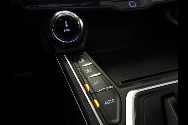 Lynk & Co 01 1.5 PHEV BlackLine STUURVERW/SCHUIFDAK/LED/20"LMV!