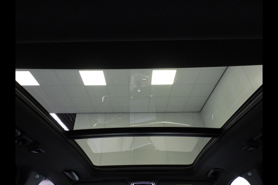 Lynk & Co 01 1.5 PHEV BlackLine STUURVERW/SCHUIFDAK/LED/20"LMV!