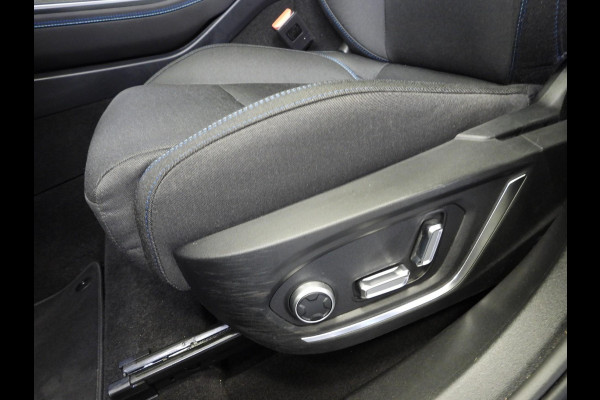 Lynk & Co 01 1.5 PHEV BlackLine STUURVERW/SCHUIFDAK/LED/20"LMV!
