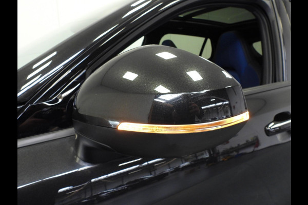 Lynk & Co 01 1.5 PHEV BlackLine STUURVERW/SCHUIFDAK/LED/20"LMV!