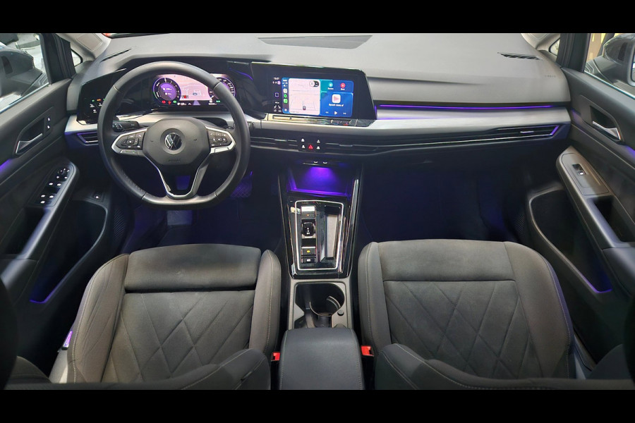 Volkswagen Golf 1.4 eHybrid Keyless Memory Matrix IQ Massage Virtual Camera Blindspot
