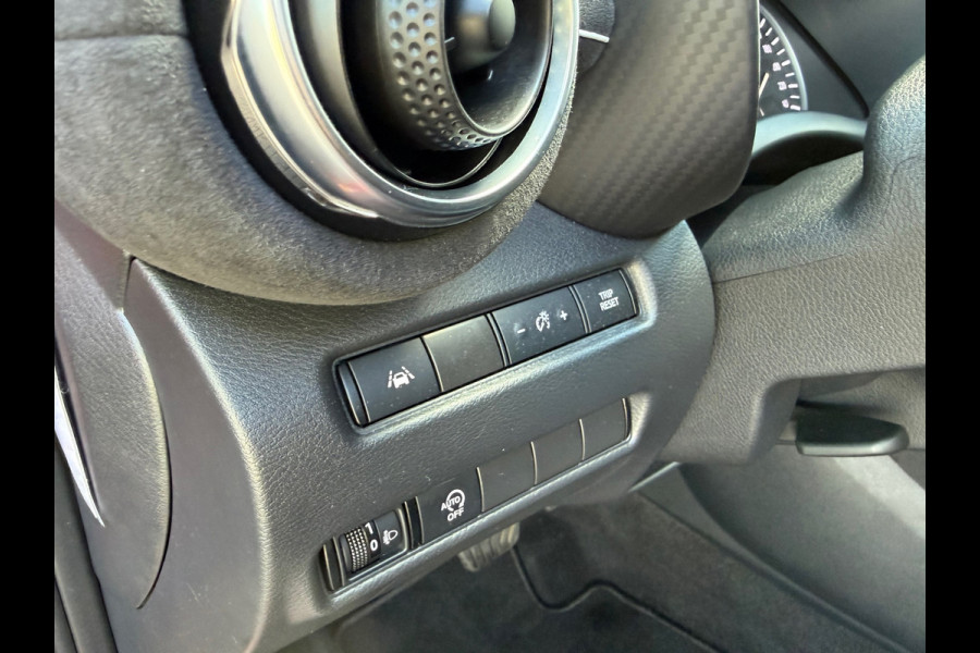 Nissan Juke 1.0 DIG-T N-Design - Automaat - Leder - Navi - Winterpakket