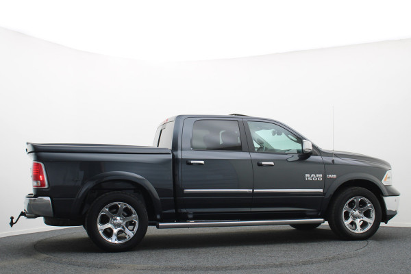 Dodge Ram 1500 5.7 V8 4x4 Crew Cab 5'7 Laramie Schuif-/kanteldak, Leer, Stoelventilatie, Alpine Sound, Apple Carplay, Trekhaak, 20"