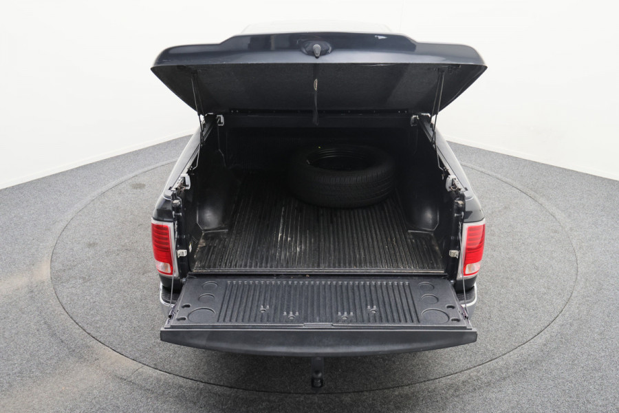 Dodge Ram 1500 5.7 V8 4x4 Crew Cab 5'7 Laramie Schuif-/kanteldak, Leer, Stoelventilatie, Alpine Sound, Apple Carplay, Trekhaak, 20"