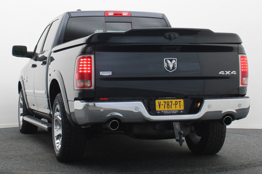 Dodge Ram 1500 5.7 V8 4x4 Crew Cab 5'7 Laramie Schuif-/kanteldak, Leer, Stoelventilatie, Alpine Sound, Apple Carplay, Trekhaak, 20"