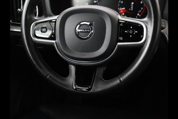 Volvo V60 2.0 T4 Inscription | Leder | Stoelverwarming | Adaptive cruise | Carplay | Camera | Navigatie | Full LED | Side Assist | Climate control | Parkeerhulp | Bluetooth | Origineel NL