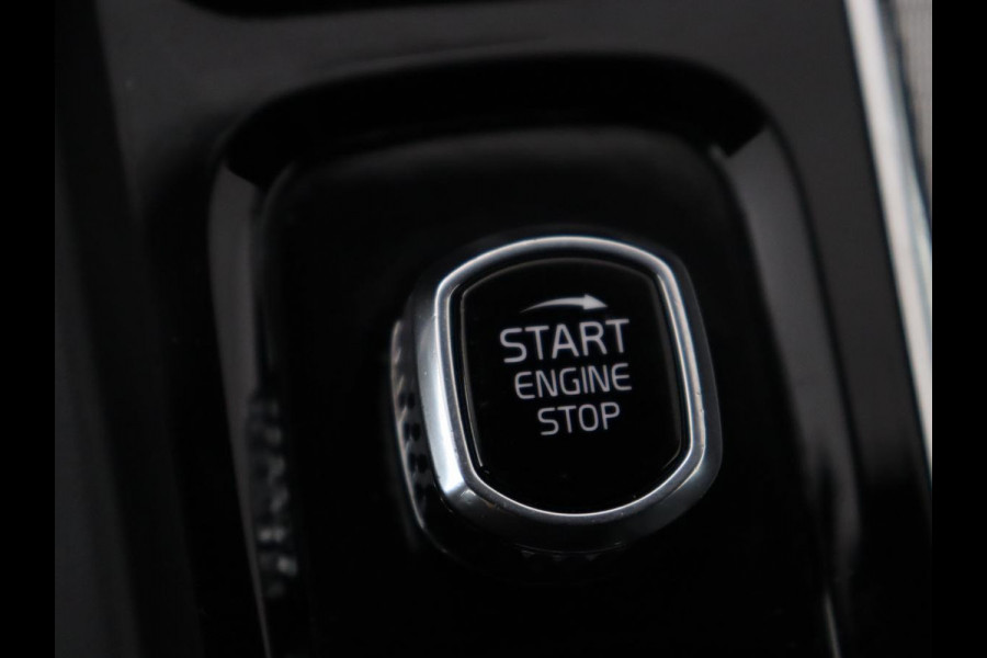 Volvo V60 2.0 T4 Inscription | Leder | Stoelverwarming | Adaptive cruise | Carplay | Camera | Navigatie | Full LED | Side Assist | Climate control | Parkeerhulp | Bluetooth | Origineel NL