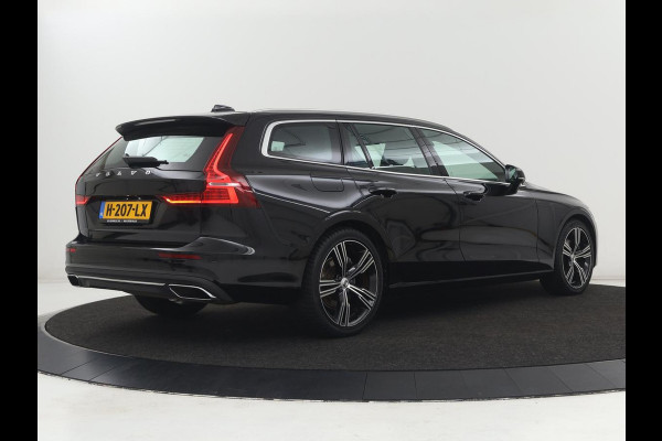 Volvo V60 2.0 T4 Inscription | Leder | Stoelverwarming | Adaptive cruise | Carplay | Camera | Navigatie | Full LED | Side Assist | Climate control | Parkeerhulp | Bluetooth | Origineel NL