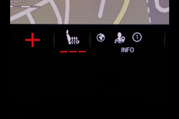 Škoda Octavia 1.0 TSI Business Edition | Stoelverwarming | Trekhaak | Camera | Carplay | Navigatie | 17'' | Cruise control | DAB | Digital Cockpit | Parkeerhulp | Climate control