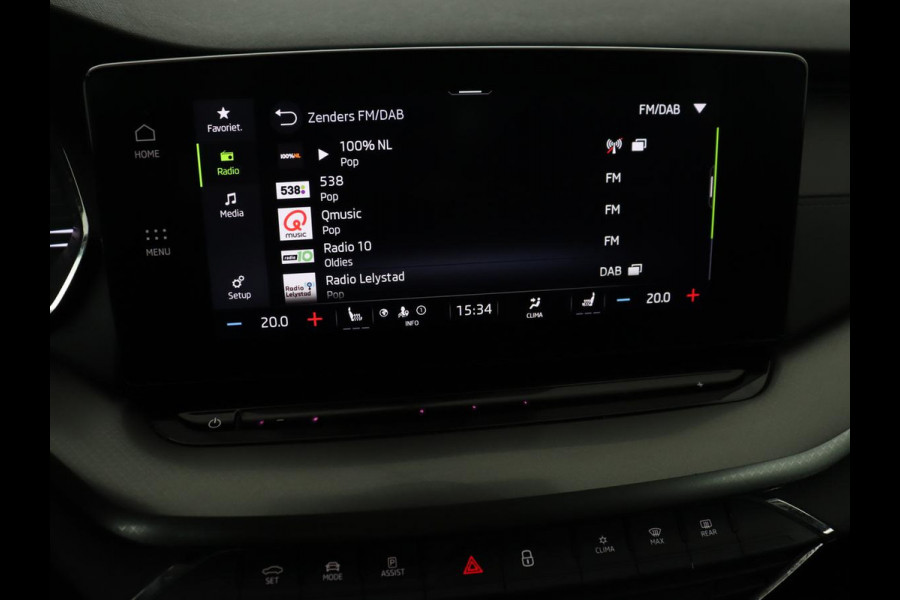 Škoda Octavia 1.0 TSI Business Edition | Stoelverwarming | Trekhaak | Camera | Carplay | Navigatie | 17'' | Cruise control | DAB | Digital Cockpit | Parkeerhulp | Climate control
