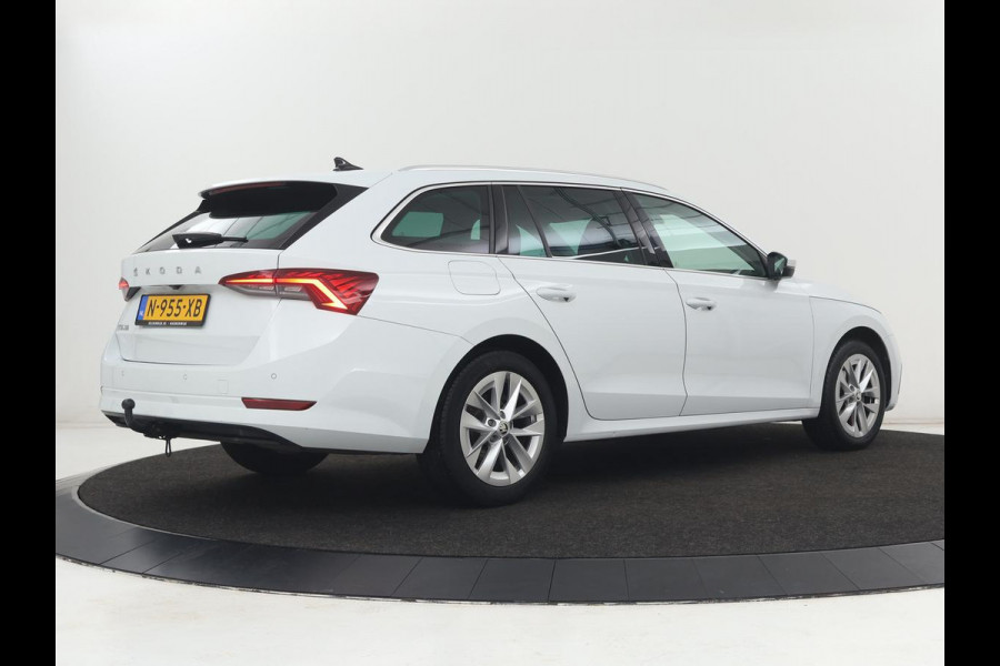 Škoda Octavia 1.0 TSI Business Edition | Stoelverwarming | Trekhaak | Camera | Carplay | Navigatie | 17'' | Cruise control | DAB | Digital Cockpit | Parkeerhulp | Climate control