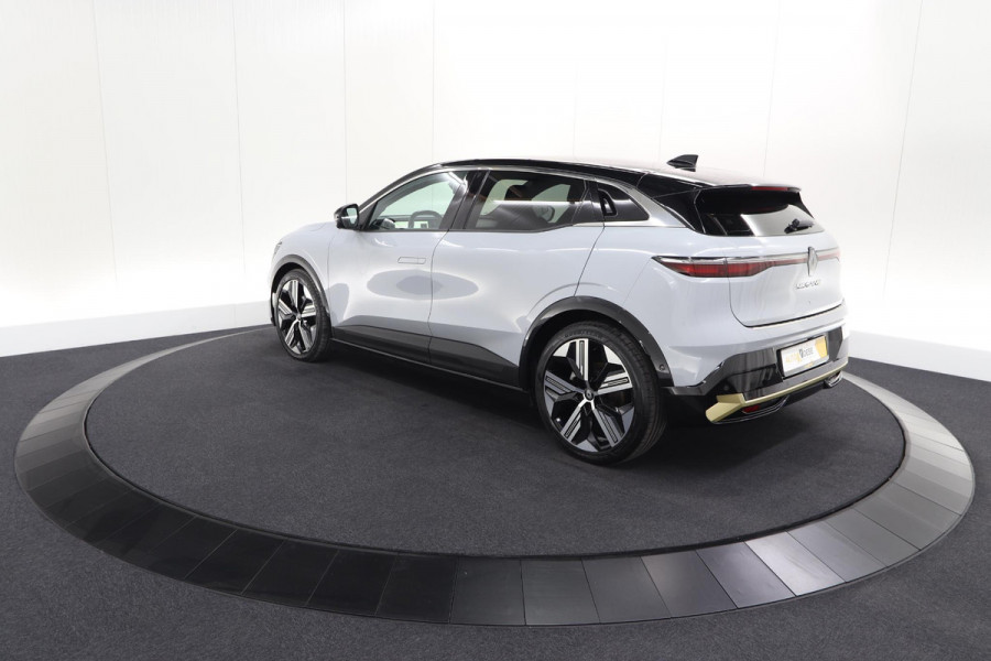 Renault Mégane E-Tech EV60 Optimum Charge Iconic | 360 Camera | Harman Kardon | Stoelmassage | Dodehoekdetectie