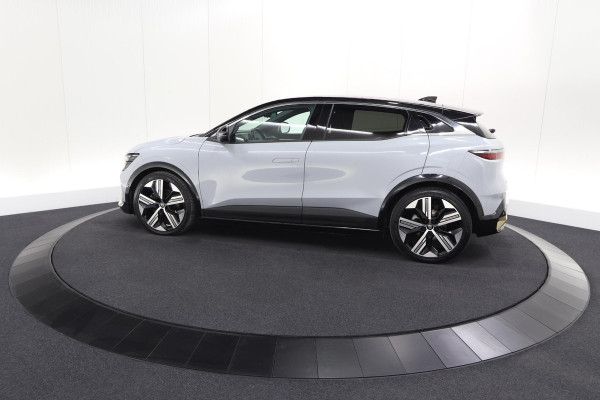 Renault Mégane E-Tech EV60 Optimum Charge Iconic | 360 Camera | Harman Kardon | Stoelmassage | Dodehoekdetectie