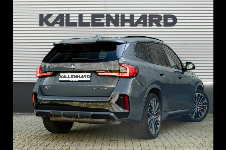 BMW X1 xDrive30e M-Sport Pro - M-Zetels - Full-Option - NP76.000