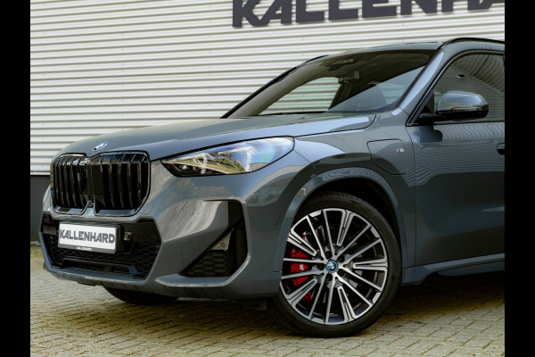 BMW X1 xDrive30e M-Sport Pro - M-Zetels - Full-Option - NP76.000