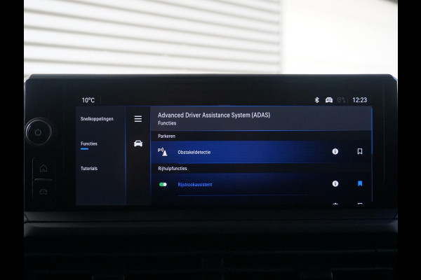 Opel Vivaro Electric L3 75 kWh | tot 8 jaar garantie | Apple Carplay | achteruitrijcamera | Comfort tussenschot | RAL1032