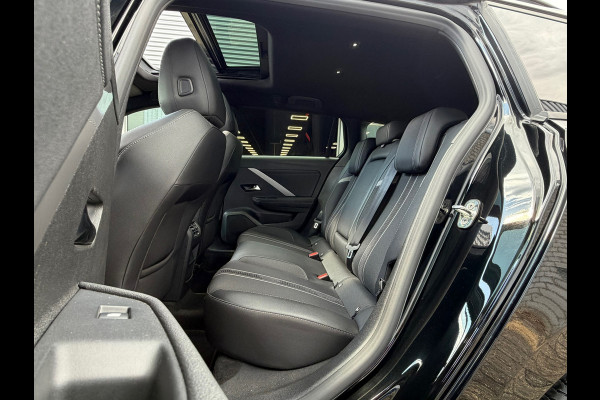 Opel Astra SPORTS TOURER 1.2 GS Line |Panoramadak | Navi-Carplay | Clima |Help display | 360 Camera | 18".