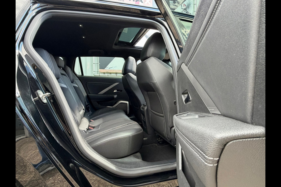 Opel Astra SPORTS TOURER 1.2 GS Line |Panoramadak | Navi-Carplay | Clima |Help display | 360 Camera | 18".