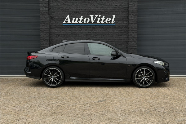 BMW 2 Serie 218i Gran Coupé M-Sport | Head-Up | 19" | Stoelverwarming | LED | DAB