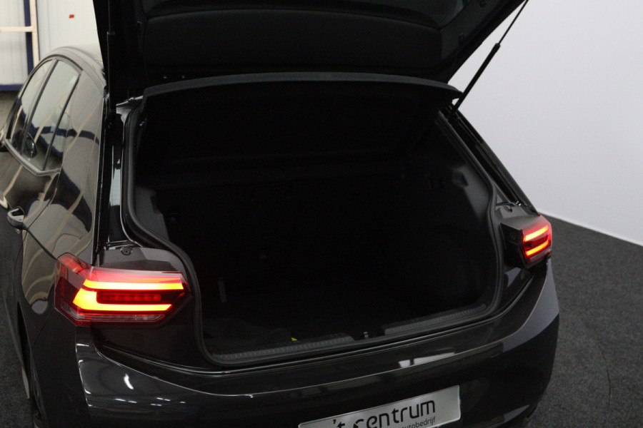 Volkswagen ID.3 Pro S 77 kWh 204 PK, SOH 94%, Winterpakket, Leder-Alcantara, Adap. Cruise Control