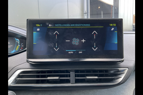 Peugeot 3008 1.6 HYbrid 225 GT Plug-in Carplay Camera Focal PHEV Trekhaak (tegen meerprijs)
