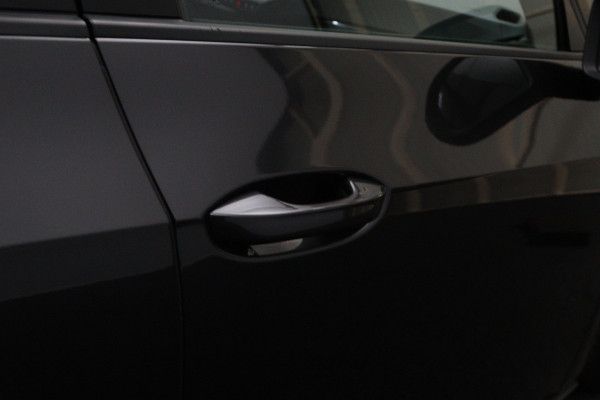 Volkswagen ID.3 Life 58 kWh Pro 204 PK, SOH 91%, Winterpakket, Carplay, Navigatie