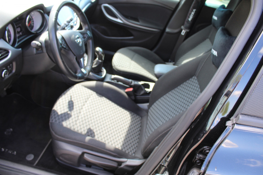 Opel Astra Sports Tourer 1.0 Online Edition