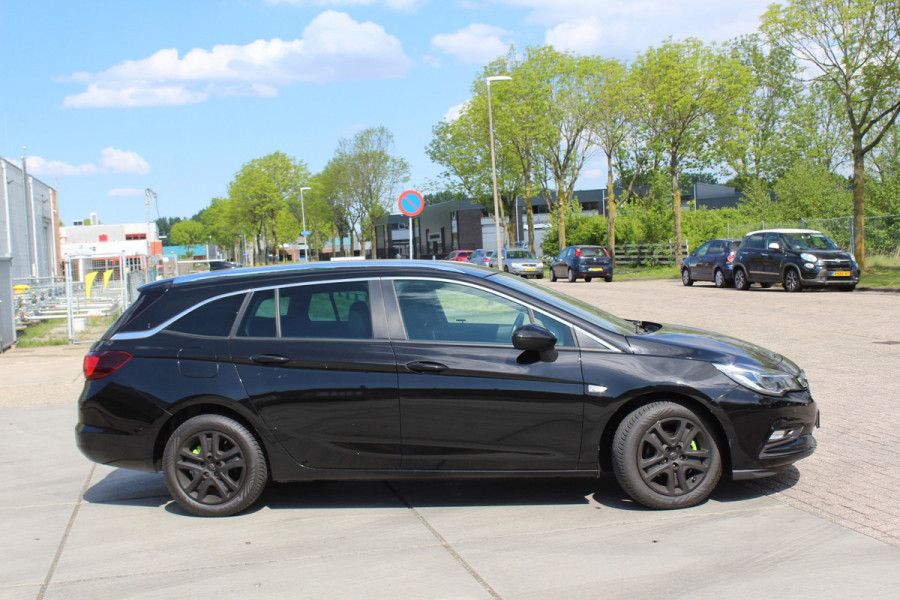 Opel Astra Sports Tourer 1.0 Online Edition