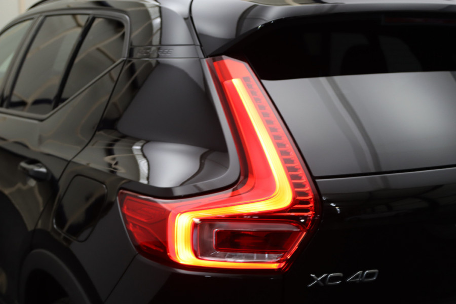 Volvo XC40 Recharge P8 408 PK AWD R-Design, SOH 91%, Leder, H/K Sound, Memory