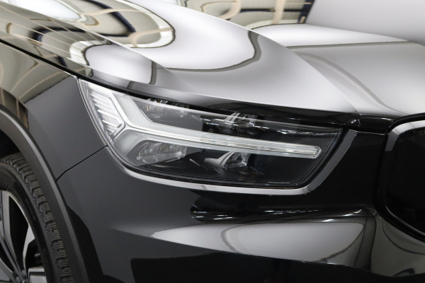 Volvo XC40 Recharge P8 408 PK AWD R-Design, SOH 91%, Leder, H/K Sound, Memory