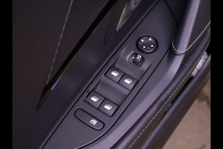Peugeot 208 1.2 PureTech GT-Line Sport (PANORAMADAK,APPLE CARPLAY,NAVI,CAMERA,360 VIEW,CLIMATE,CRUISE,LED,SPORTSTOELEN,LM VELGEN)