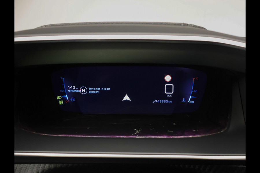 Peugeot 208 1.2 PureTech Allure Sport (APPLE CARPLAY,NAVI,CAMERA,360 VIEW,CLIMATE,CRUISE,GETINT,SPORTSTOELEN,LM VELGEN)