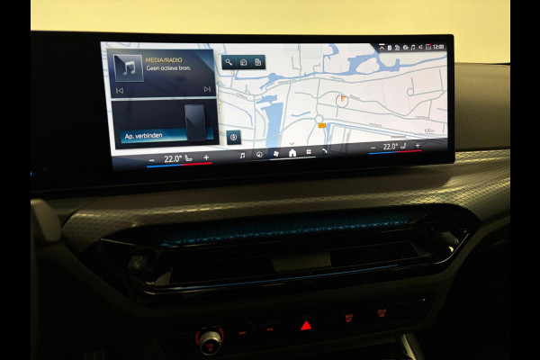 BMW 3-serie 330e*Plug-in Hybride*Automaat*M-Pakket*Stoelverwarming*Head-Up*Leder*Camera*