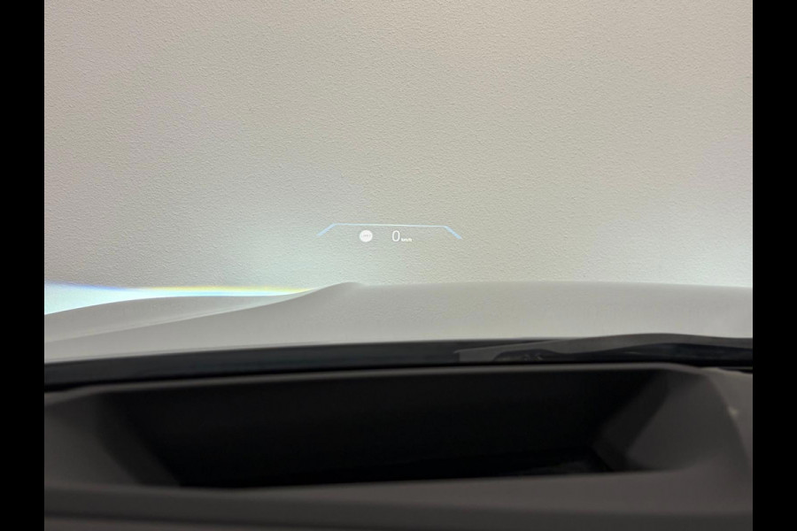 BMW 3-serie 330e*Plug-in Hybride*Automaat*M-Pakket*Stoelverwarming*Head-Up*Leder*Camera*
