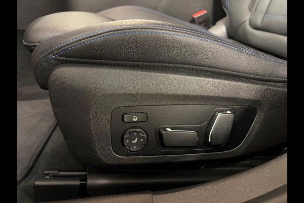 BMW 3-serie 330e*Plug-in Hybride*Automaat*M-Pakket*Stoelverwarming*Head-Up*Leder*Camera*