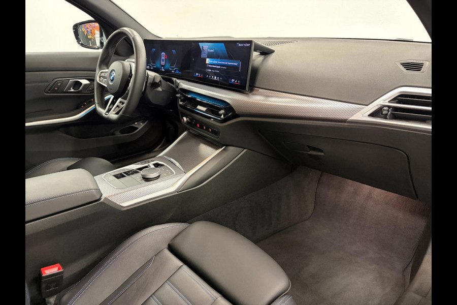 BMW 3-serie 330e*Plug-in Hybride*Automaat*M-Pakket*Stoelverwarming*Head-Up*Leder*Camera*