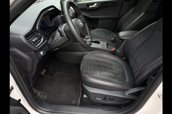 Ford Kuga 2.5 HEV ST-Line X Automaat Camera / Keyless / Trekhaak (1.600 KG) / B&O / Winterpakket