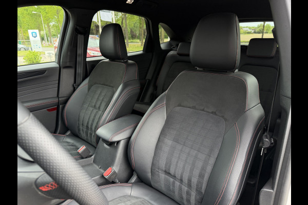 Ford Kuga 2.5 HEV ST-Line X Automaat Camera / Keyless / Trekhaak (1.600 KG) / B&O / Winterpakket