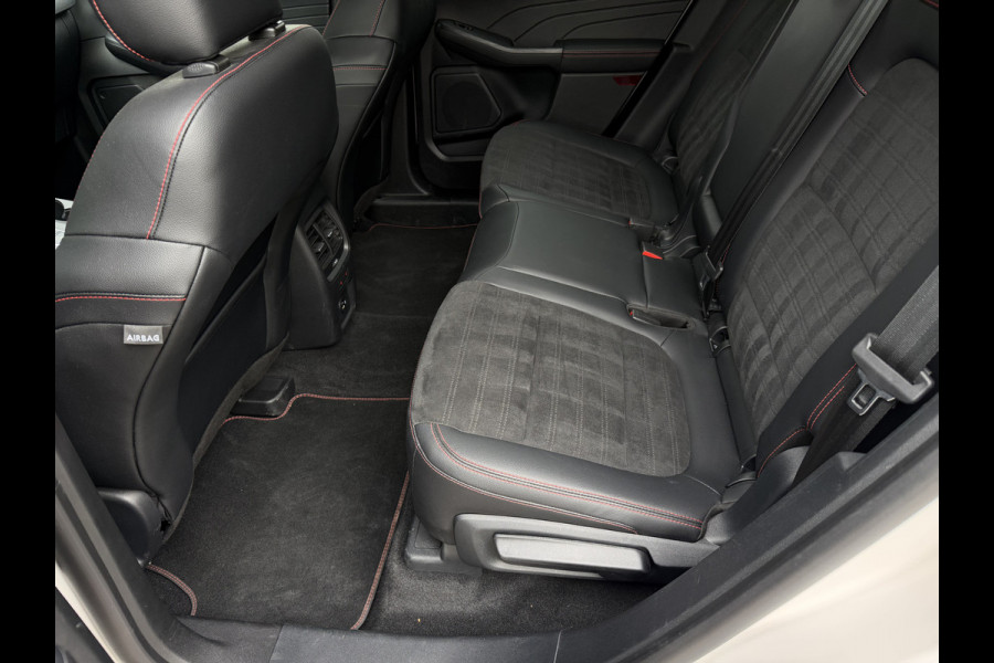 Ford Kuga 2.5 HEV ST-Line X Automaat Camera / Keyless / Trekhaak (1.600 KG) / B&O / Winterpakket