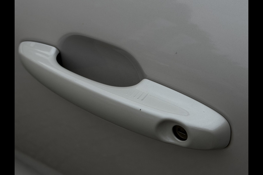 Ford Kuga 2.5 HEV ST-Line X Automaat Camera / Keyless / Trekhaak (1.600 KG) / B&O / Winterpakket
