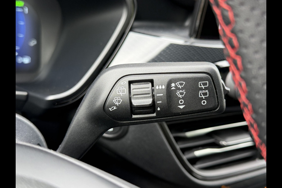 Ford Kuga 2.5 HEV ST-Line X Automaat Camera / Keyless / Trekhaak (1.600 KG) / B&O / Winterpakket