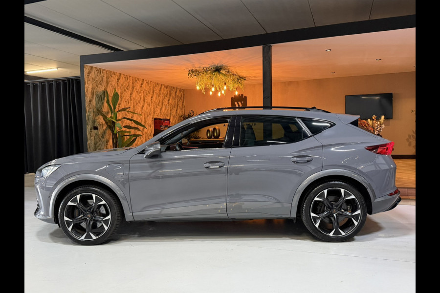 CUPRA Formentor 1.4 e-Hybrid VZ Copper Edition Garantie Trekhaak Carplay Sfeer StuurVW StoelVW ACC Navi Clima Led Dab Rijklaar