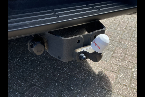 Toyota Hilux 2.4 D-4D-F Netto export 19000 Ex/Ex Trekhaak(3200kg) Double Cab Professional