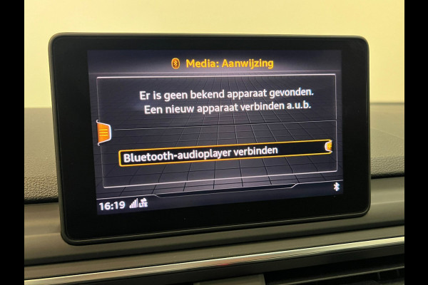 Audi A4 Avant 35 TFSI / Headup / Adaptive / Stoelverwarming