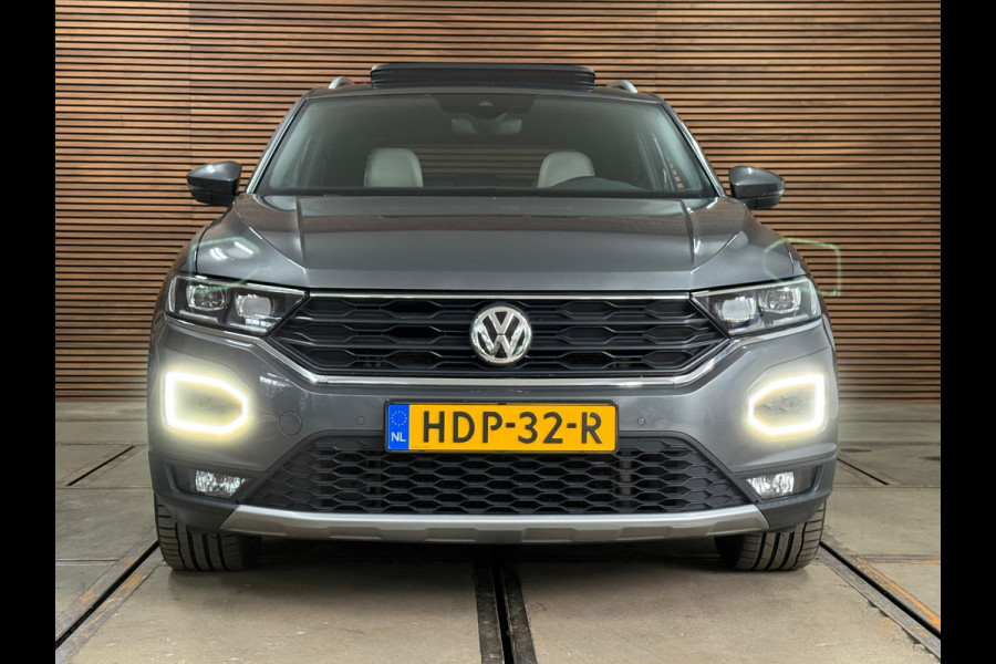Volkswagen T-Roc 2.0 TSI 4Motion Sport | Pano | Virtual |19 INCH | Leder | ACC | Beats Audio | Winterpakket |